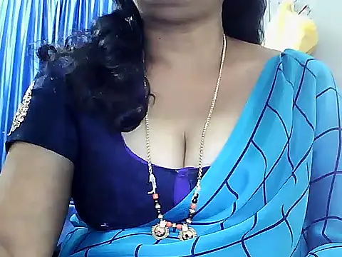 Snapshot of Vijji-telugu chatting on December 10, 7:58 am Vijji-telugu online show from December 10, 7:58 am