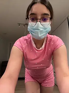 Snapshot of jAsMinE678 chatting on December 7, 1:58 am jAsMinE678 online show from December 7, 1:58 am