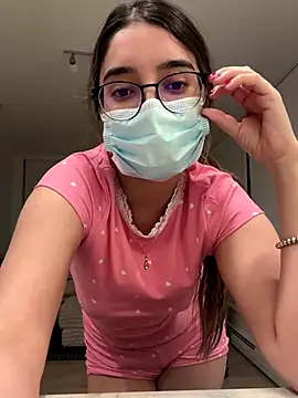 Snapshot of jAsMinE678 chatting on December 7, 5:04 am jAsMinE678 online show from December 7, 5:04 am