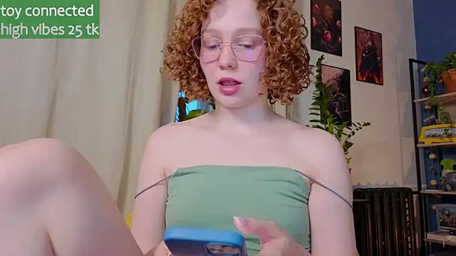 Snapshot of _lightmyfire chatting on March 16, 3:50 pm lightmyfire online show from March 16, 3:50 pm