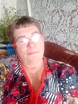 Snapshot of Lee_Nell chatting on December 15, 8:41 am Lee Nell online show from December 15, 8:41 am