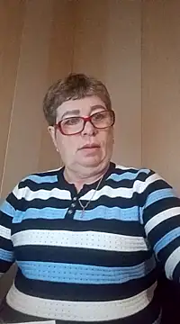 Snapshot of Lee_Nell chatting on December 23, 2:13 am Lee Nell online show from December 23, 2:13 am