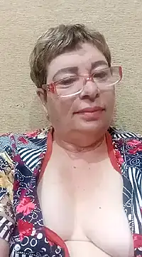 Snapshot of Lee_Nell chatting on December 25, 12:05 am Lee Nell online show from December 25, 12:05 am