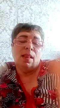 Snapshot of Lee_Nell chatting on February 2, 6:58 am Lee Nell online show from February 2, 6:58 am