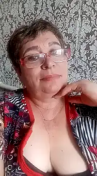 Snapshot of Lee_Nell chatting on February 3, 6:34 am Lee Nell online show from February 3, 6:34 am