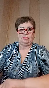 Snapshot of Lee_Nell chatting on February 5, 2:29 am Lee Nell online show from February 5, 2:29 am