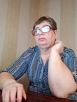Snapshot of Lee_Nell chatting on February 6, 2:33 am Lee Nell online show from February 6, 2:33 am