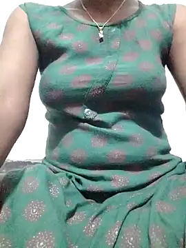 Snapshot of rituporna2004 chatting on February 25, 12:25 am rituporna2004 online show from February 25, 12:25 am