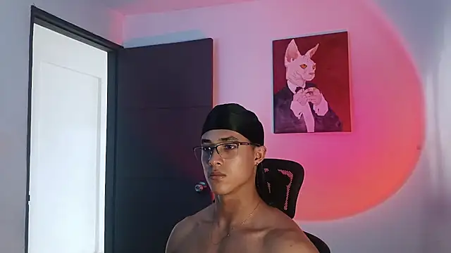 alejo x3 online show from March 15, 6:14 pm