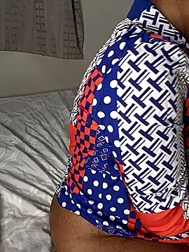 Snapshot of Babez_show chatting on October 6, 1:30 pm Babez show online show from October 6, 1:30 pm