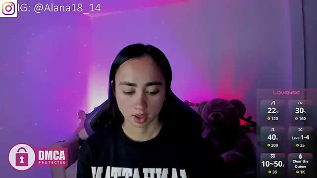 Snapshot of Alana_Pherson chatting on November 4, 12:10 am Alana Pherson online show from November 4, 12:10 am