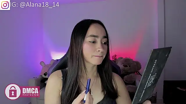 Snapshot of Alana_Pherson chatting on November 23, 10:42 pm Alana Pherson online show from November 23, 10:42 pm