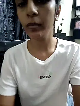 Snapshot of Leeeezzzz_roy chatting on December 20, 9:11 am Leeeezzzz roy online show from December 20, 9:11 am