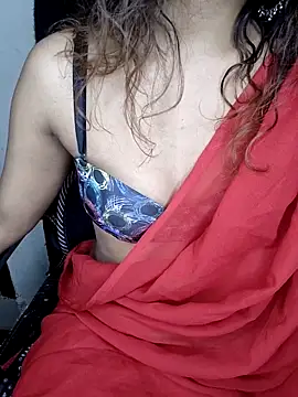 Snapshot of Leeeezzzz_roy chatting on November 27, 7:16 pm Leeeezzzz roy online show from November 27, 7:16 pm