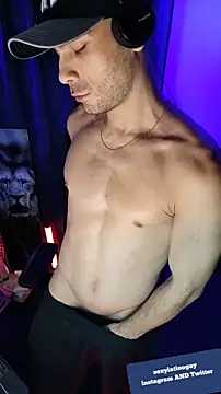 Snapshot of sexyboycolombi4 chatting on March 10, 10:59 am sexyboycolombi4 online show from March 10, 10:59 am