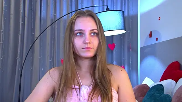 MelissaMelrey online show from July 24, 7:39 am