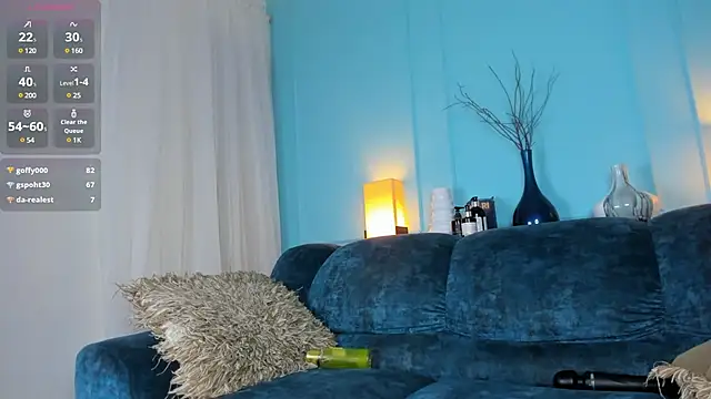 Snapshot of Courtney_gonet chatting on February 19, 7:50 am Courtney gonet online show from February 19, 7:50 am