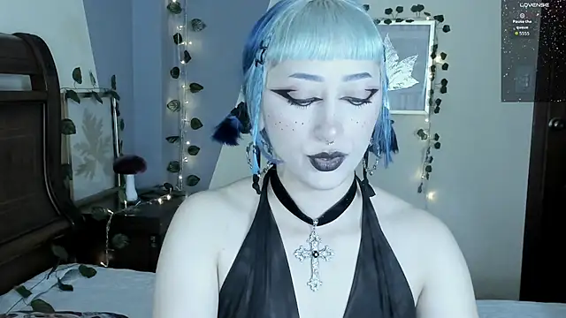 Snapshot of BlueBerry____ chatting on September 10, 10:10 pm BlueBerry online show from September 10, 10:10 pm