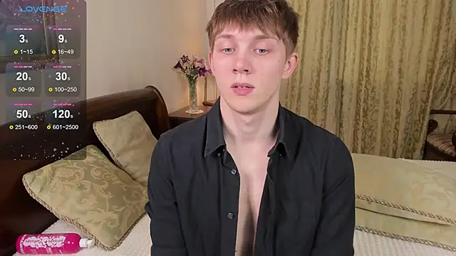 Snapshot of David_Keler chatting on October 4, 11:08 am David Keler online show from October 4, 11:08 am