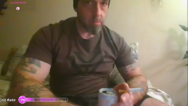 Snapshot of sammy_sin chatting on December 13, 10:37 pm sammy sin online show from December 13, 10:37 pm