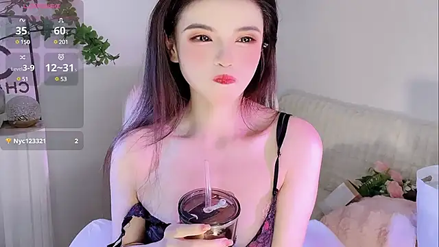 Snapshot of --xixi-- chatting on February 4, 7:22 pm --xixi-- online show from February 4, 7:22 pm