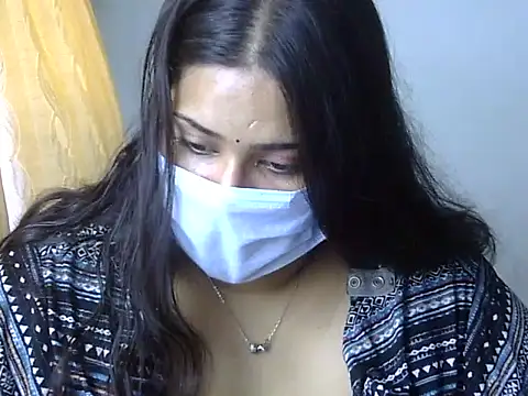 cutelady65 online show from May 16, 8:44 am