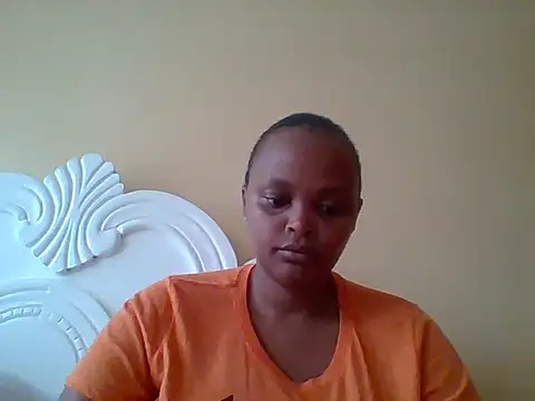 Snapshot of Sexxy-Shie chatting on September 28, 7:25 am Sexxy-Shie online show from September 28, 7:25 am