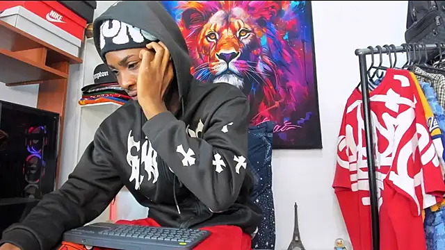 Pantera black 21 online show from September 22, 11:23 am