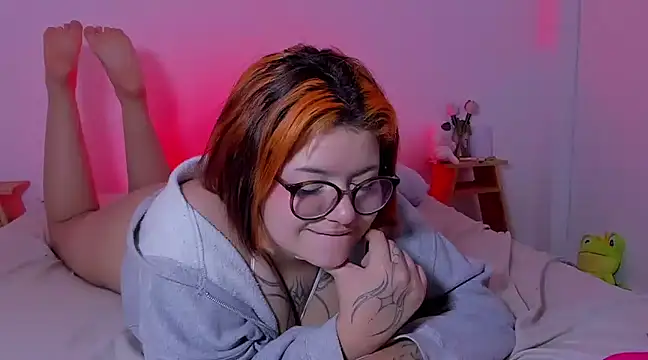 Snapshot of Gaby_Danna chatting on December 3, 3:20 am Gaby Danna online show from December 3, 3:20 am