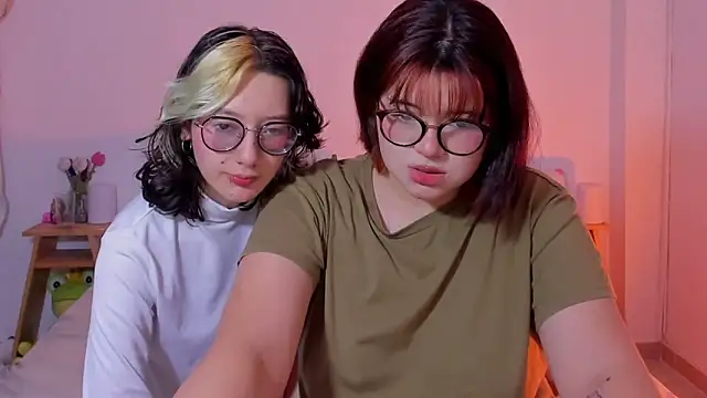 Snapshot of Gaby_Danna chatting on March 7, 10:32 pm Gaby Danna online show from March 7, 10:32 pm