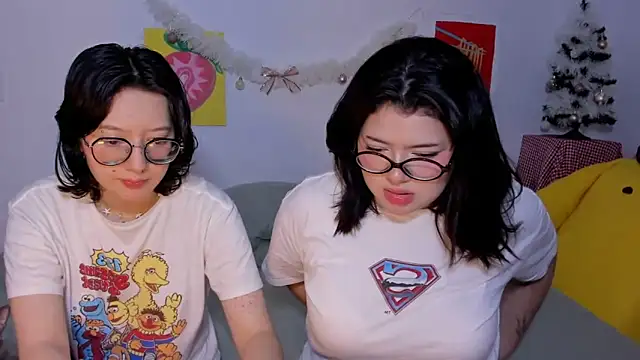 Snapshot of Gaby_Danna chatting on December 15, 10:36 pm Gaby Danna online show from December 15, 10:36 pm