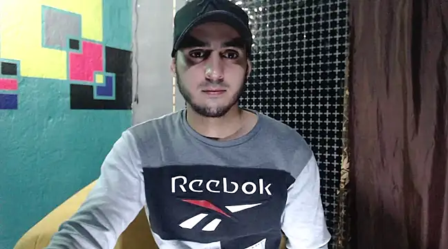 Snapshot of xxxxhotxoxo chatting on March 5, 4:24 am xxxxhotxoxo online show from March 5, 4:24 am