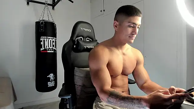 dan01  online show from December 2, 2:12 pm