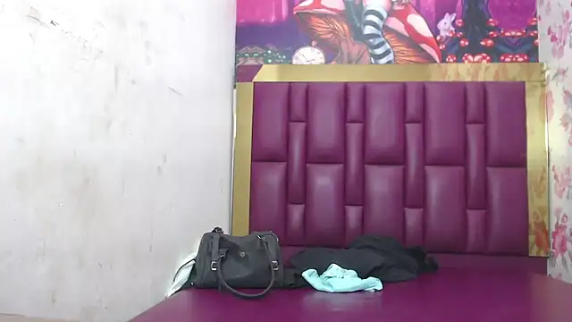 Snapshot of china_black_ chatting on February 5, 5:31 pm china black online show from February 5, 5:31 pm