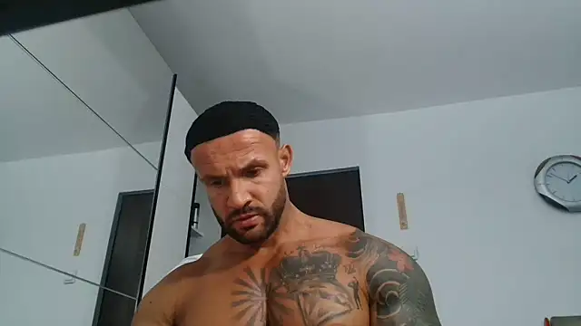 Magnificmuscles89 online show from May 27, 10:51 pm