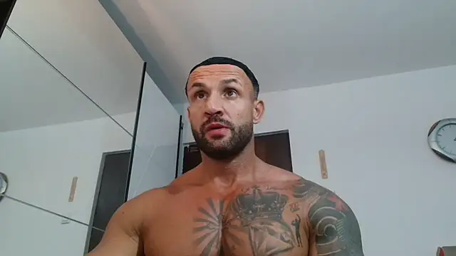 Magnificmuscles89 online show from June 3, 10:26 pm