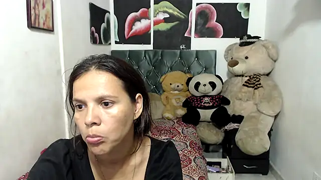 Snapshot of manzanahot9 chatting on March 11, 7:14 pm manzanahot9 online show from March 11, 7:14 pm