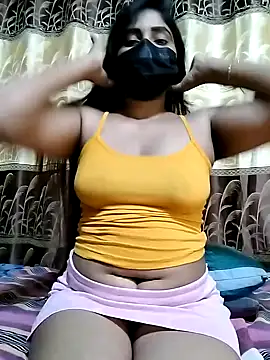 Snapshot of SLZAARA chatting on December 24, 3:58 pm SLZAARA online show from December 24, 3:58 pm