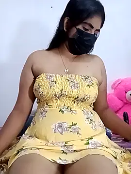 Snapshot of SLZAARA chatting on October 15, 8:31 pm SLZAARA online show from October 15, 8:31 pm
