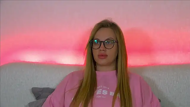 Snapshot of MariaNeumann chatting on January 26, 4:51 am MariaNeumann online show from January 26, 4:51 am