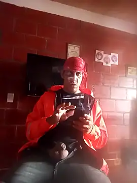 Snapshot of Elvergon3456 chatting on November 6, 3:46 pm Elvergon3456 online show from November 6, 3:46 pm