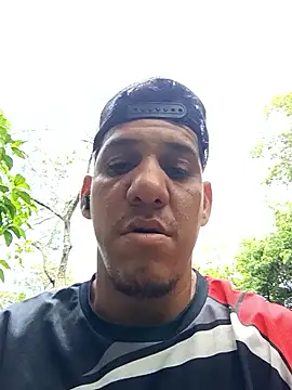 Snapshot of Elvergon3456 chatting on March 28, 6:40 pm Elvergon3456 online show from March 28, 6:40 pm