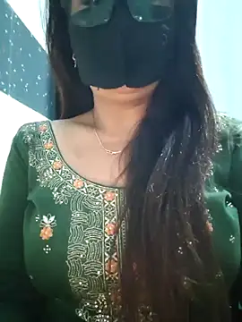 Aishwaryaa 69 online show from March 6, 12:19 pm