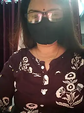 Aishwaryaa 69 online show from September 28, 8:09 am