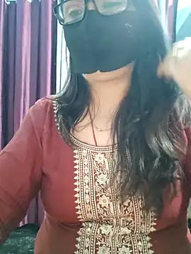 Aishwaryaa 69 online show from December 18, 1:06 pm