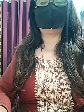Aishwaryaa 69 online show from April 25, 2:25 am
