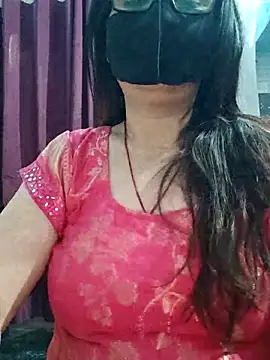 Snapshot of Aishwaryaa_69 chatting on May 2, 2:38 am Aishwaryaa 69 online show from May 2, 2:38 am