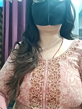 Snapshot of Aishwaryaa_69 chatting on May 12, 2:58 pm Aishwaryaa 69 online show from May 12, 2:58 pm