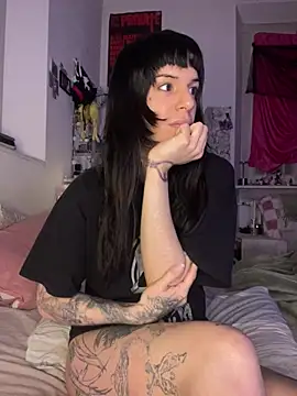 giuli zerozero online show from February 23, 10:40 pm