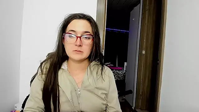 Sweet-Suck69 online show from February 11, 2:57 am